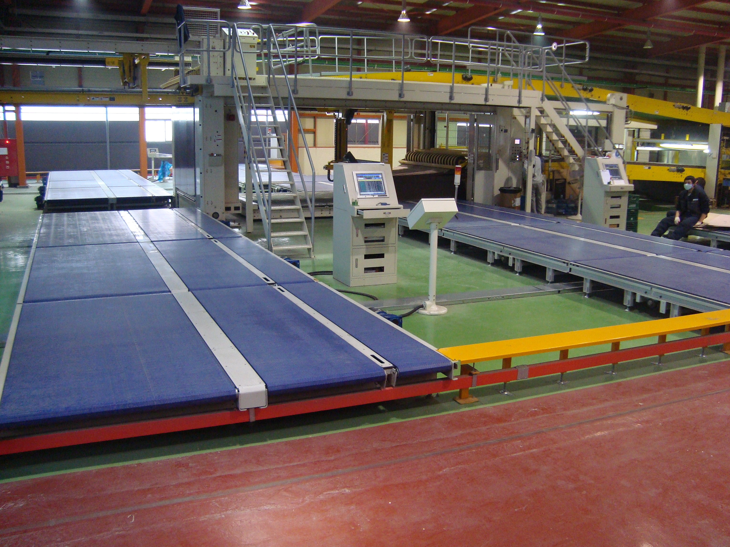WSA Corrugator Discharge Plastic Belt Conveyor